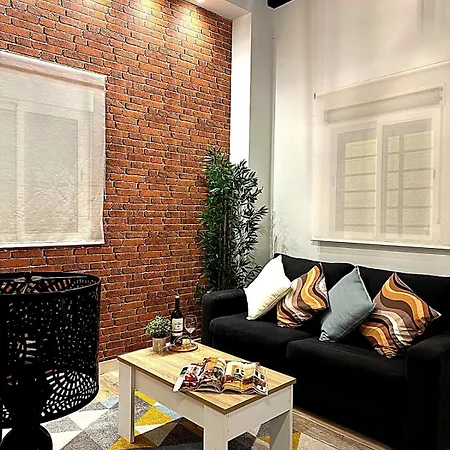 アパート Apartmento Opalo セビリア