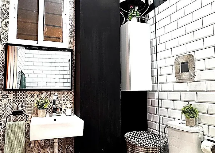 Apartmento Opalo * セビリア